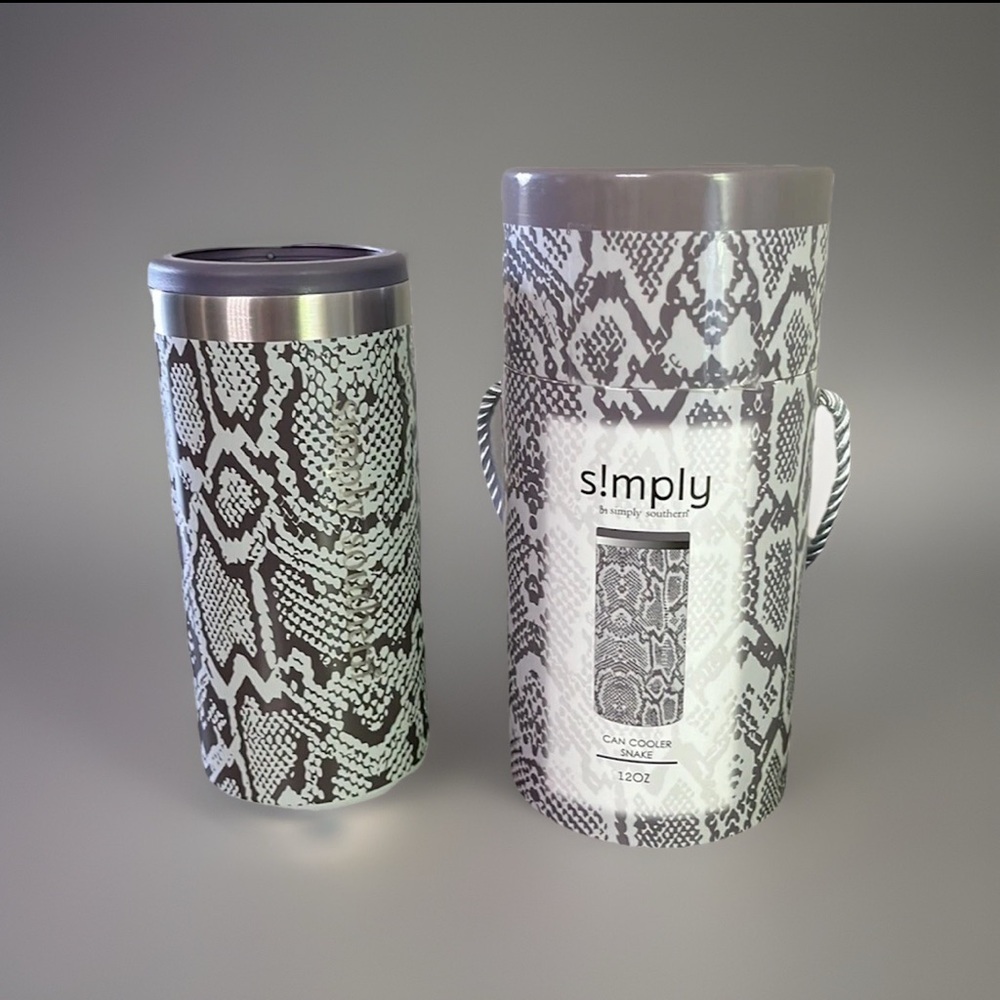 Simply Southern Black and Gray Snake Print Can Coolie   New